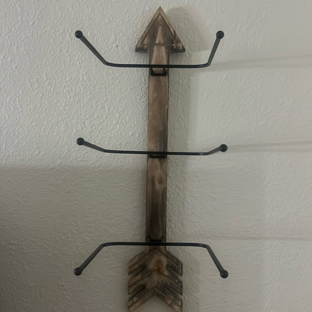 three tier cowboy hat rack